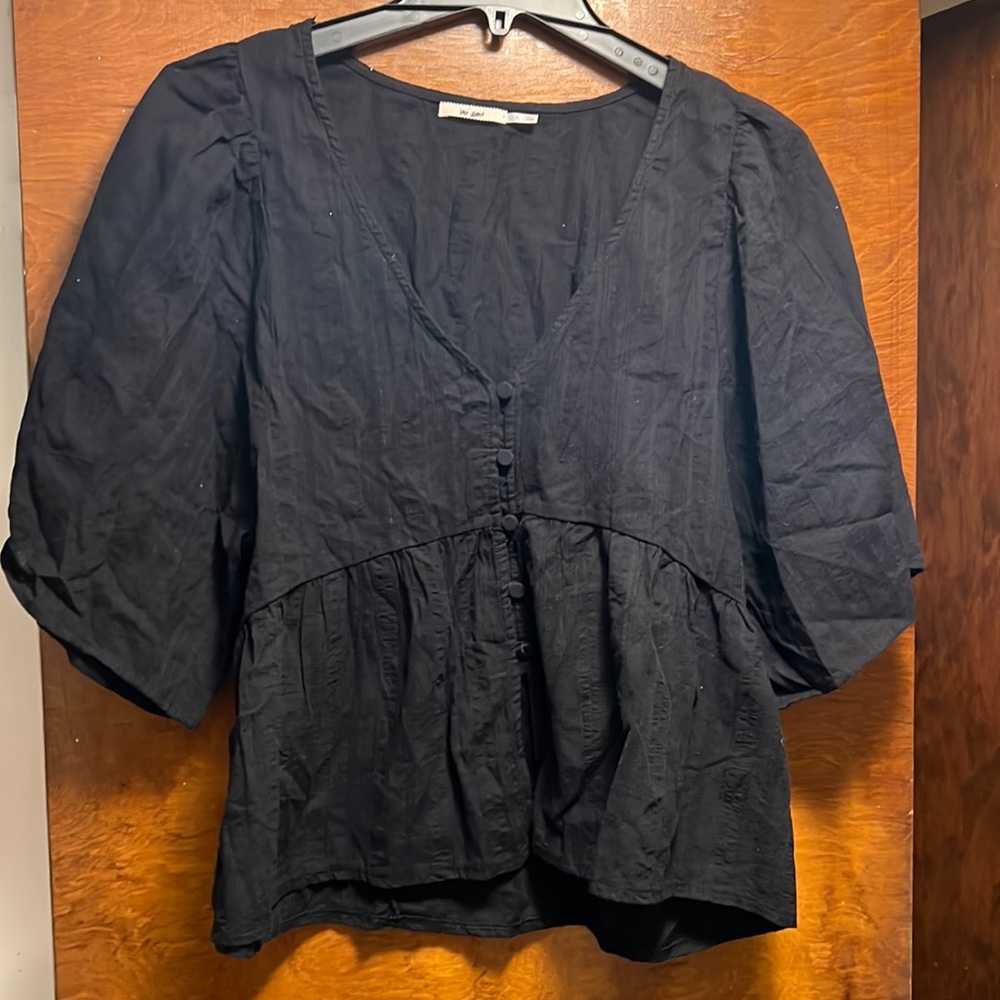 Francesca’s black blouse size large
